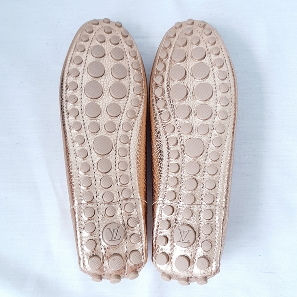 Louis Vuitton authentic NWOT gold lock loafers - Picture 8 of 9
